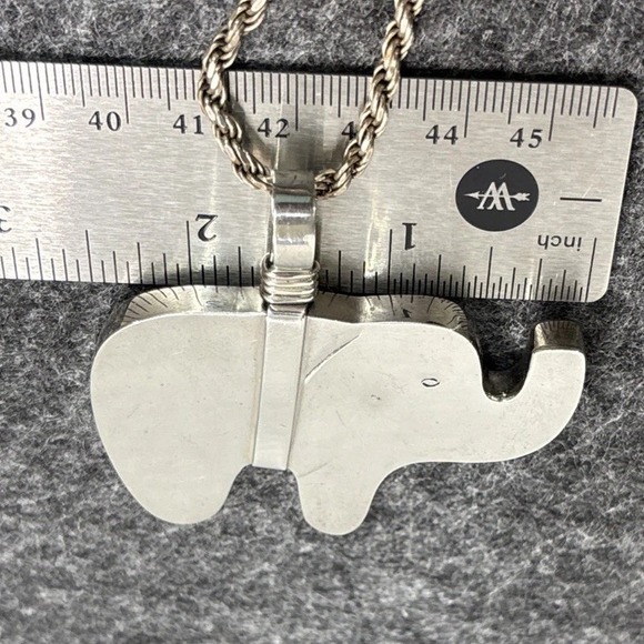 Handmade Sterling Silver Elephant Pendant W/18" .925 Robe Chain Safari Wildlife - Picture 11 of 15